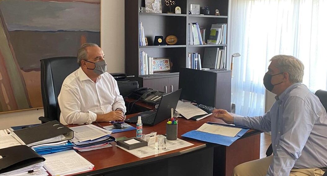 Την  ενίσχυση της επενδυτικής δραστηριότητας στη Βόρεια Εύβοια ζήτησε ο Σίμος Κεδίκογλου από τον Αναπληρωτή Υπουργό Ανάπτυξης