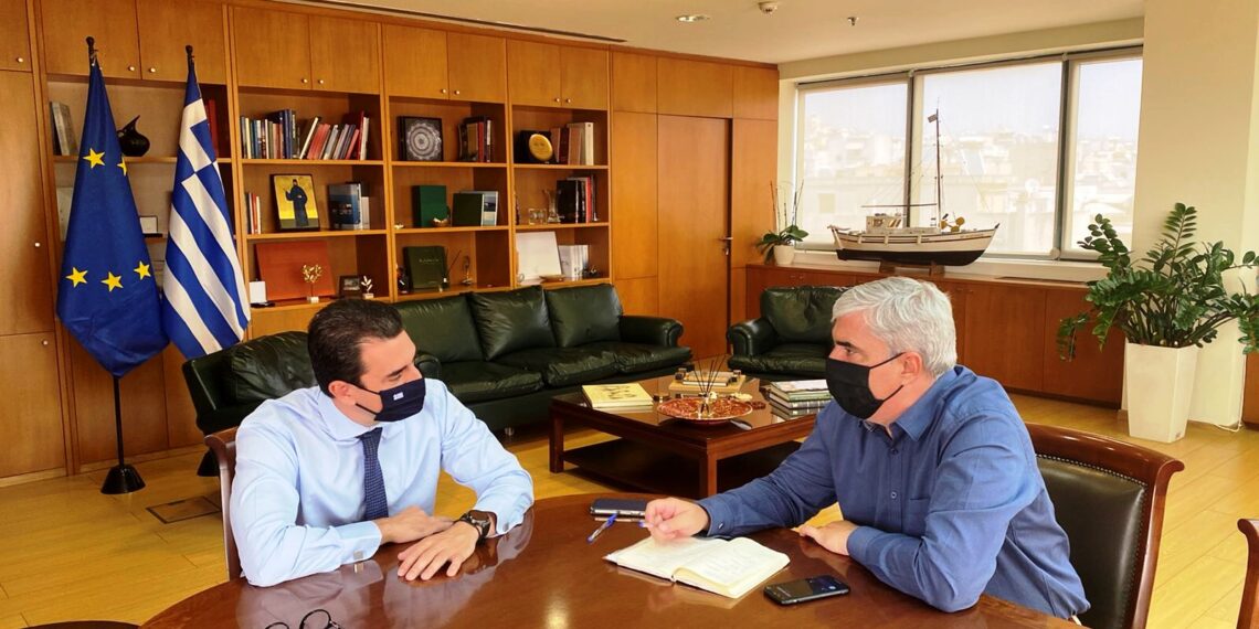 Μακρόχρονη η απασχόληση ρητινοσυλλεκτών και δασεργατών στη Βόρεια Εύβοια. Προτάσεις του Σίμου Κεδίκογλου στον Υπουργό Περιβάλλοντος.