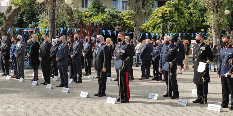 «Σήμερα γιορτάζει η Ελλάδα…Να πούμε “ΟΧΙ” στον κορωνοϊό»