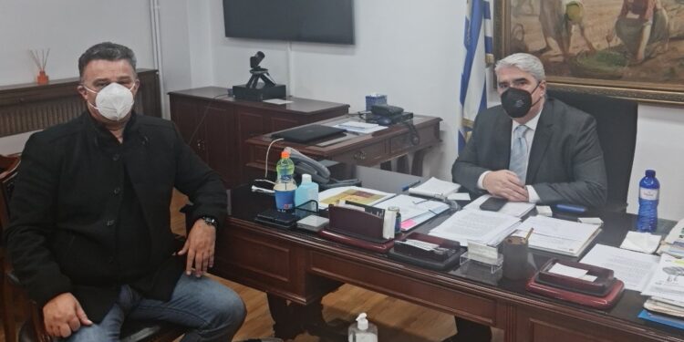 Συνάντηση με τον Πρόεδρο της Ένωσης Αστυνομικών Υπαλλήλων Ευβοίας -«Ασφάλεια στην τοπική κοινωνία και στήριξη στους αστυνομικούς»