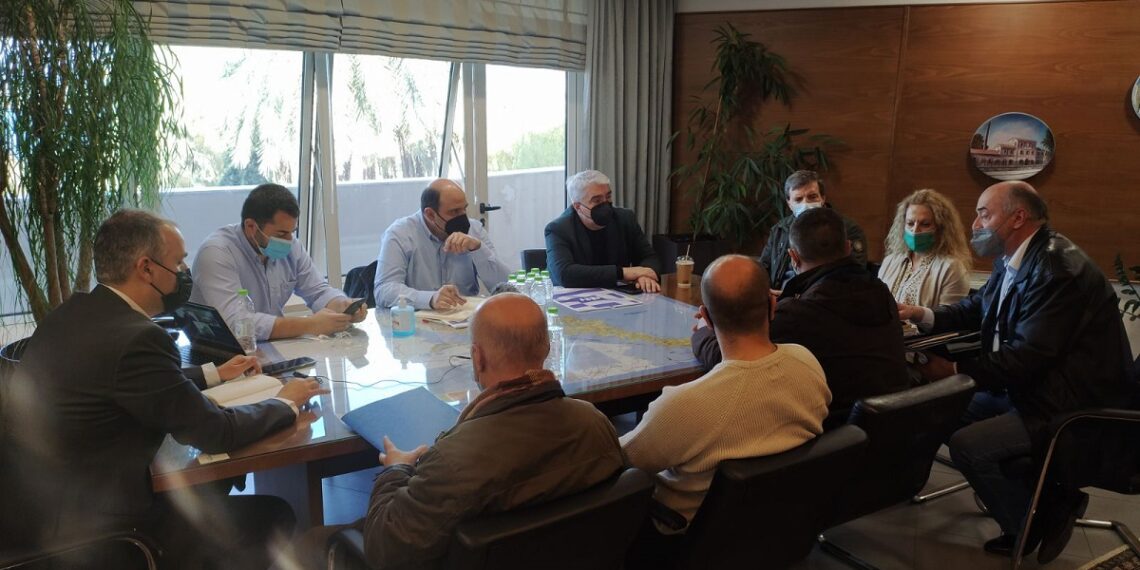 Σύσκεψη με Χ. Τριαντόπουλο και Φ. Σπανό- «Άμεση προτεραιότητα η μακροπρόθεσμη εξασφάλιση ζωοτροφών»