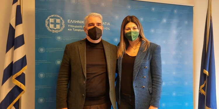 Ευρεία σύσκεψη με την Υφυπουργό  Τουρισμού Σοφία Ζαχαράκη για τον αλιευτικό τουρισμό