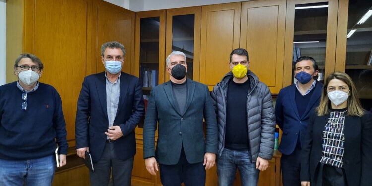 Συνάντηση με εκπροσώπους της Νέας Ομοσπονδίας Χοιροτροφικών Συλλόγων Ελλάδος