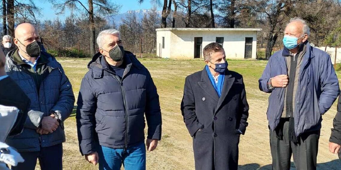 Αυτοψία στη Β. Εύβοια με συνοδεία Κυβερνητικού κλιμακίου- «Είναι η πρώτη φορά που καταβάλλεται αποζημίωση και σε όσους έχουν πληγεί έμμεσα»