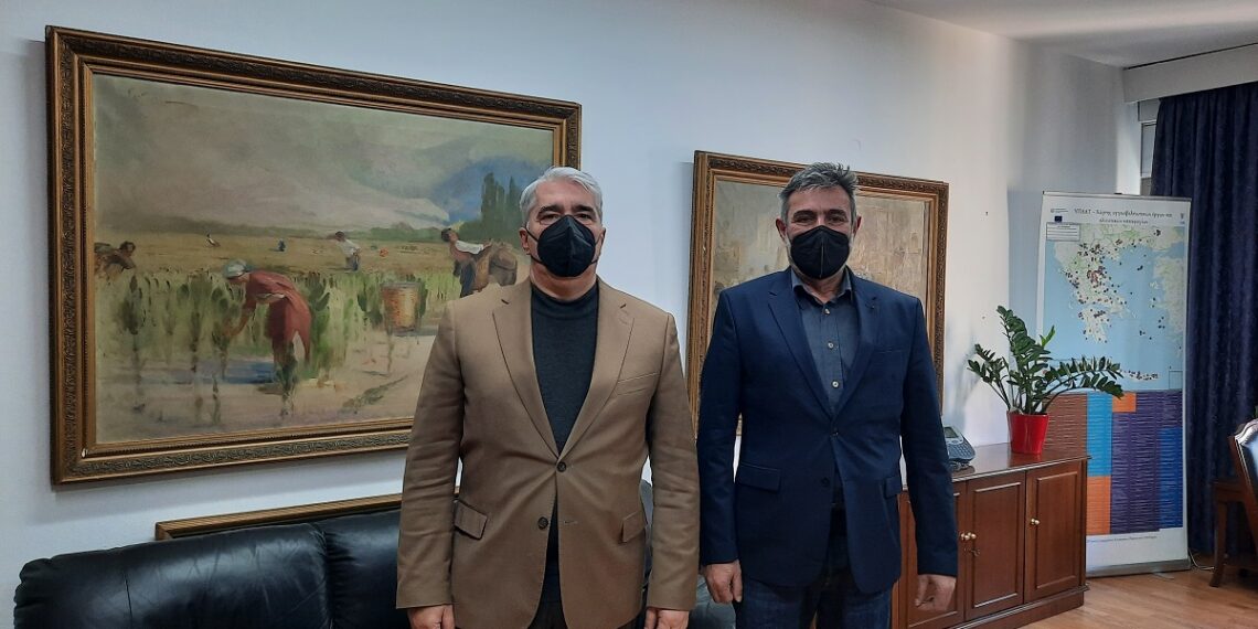 Συνάντηση με τον Δήμαρχο Ικαρίας για τη δημιουργία δημοτικού σφαγείου