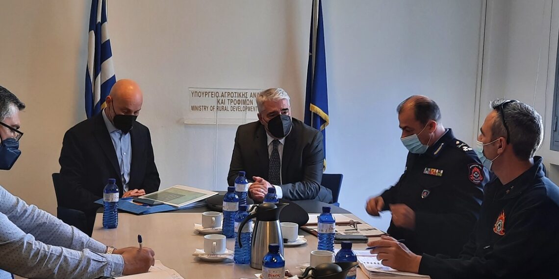 «Κοινός στόχος η δασοπροστασία και η ανάπτυξη της μελισσοκομίας»