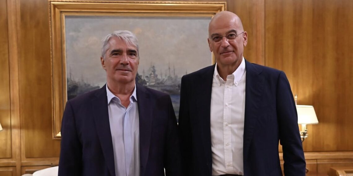 Ενημέρωση από τον Φίλο Υπουργό Άμυνας Νίκο Δένδια