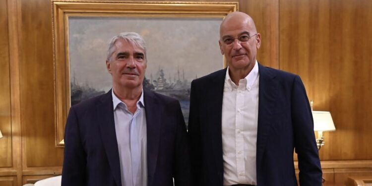 Ενημέρωση από τον Φίλο Υπουργό Άμυνας Νίκο Δένδια