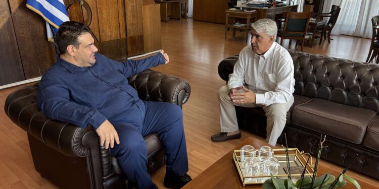 ΘΕΤΙΚΗ ΑΝΤΑΠΟΚΡΙΣΗ ΤΟΥ ΥΠΟΥΡΓΟΥ ΕΣΩΤΕΡΙΚΩΝ ΣΤΗ ΣΥΝΑΝΤΗΣΗ ΜΕ ΣΙΜΟ ΚΕΔΙΚΟΓΛΟΥ ΓΙΑ ΤΑ ΣΕΙΣΜΟΠΛΗΚΤΑ ΣΤΥΡΑ