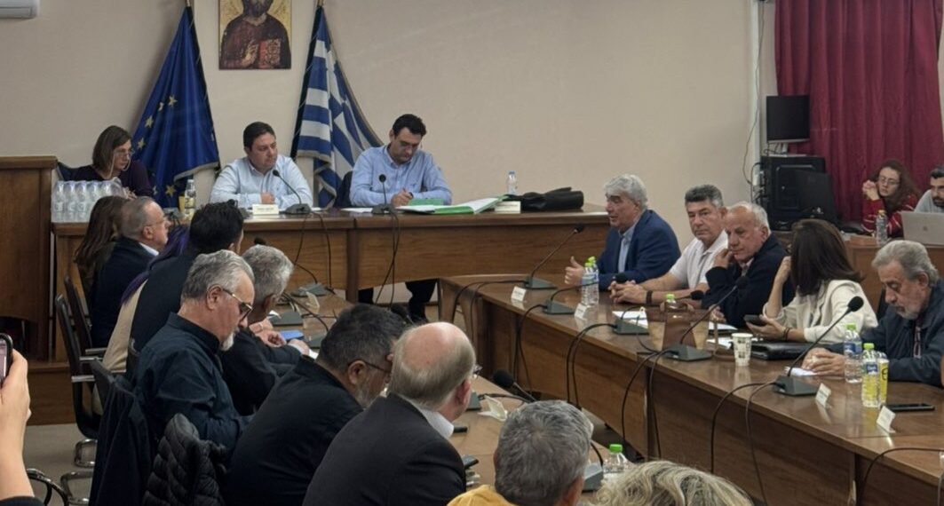 Σίμος Κεδίκογλου: «Η διατήρηση της αυτοτέλειας των νοσοκομείων Κύμης και Καρύστου είναι αναγκαιότητα για τον τόπο»