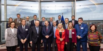 Σίμος Κεδίκογλου: «Η Ελλάδα πρέπει να έχει ισχυρή παρουσία στα κέντρα λήψης αποφάσεων της Ευρώπης»