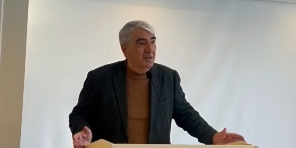 Στο συνέδριο της Ομοσπονδίας Εκπαιδευτικών Λειτουργών ΔΥΠΑ