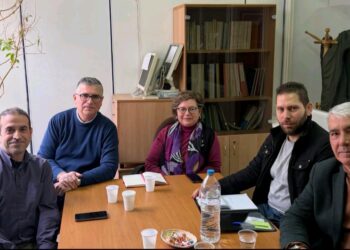 Συνάντηση στο Υπουργείο Αγροτικής Ανάπτυξης για την προώθηση και κατοχύρωση του μελιού Εύβοιας