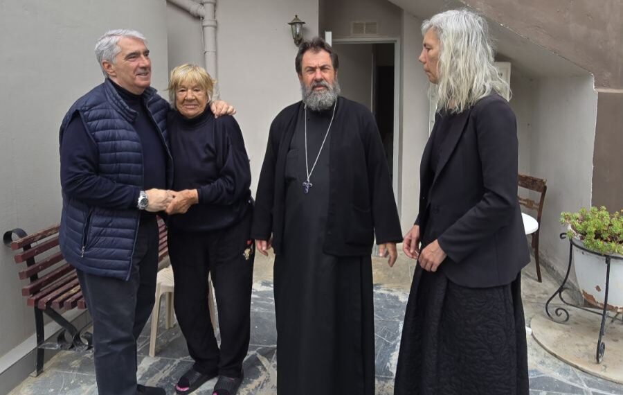 Η ποιότητα μιας κοινωνίας φαίνεται στο πώς αντιμετωπίζει τους απόμαχούς της